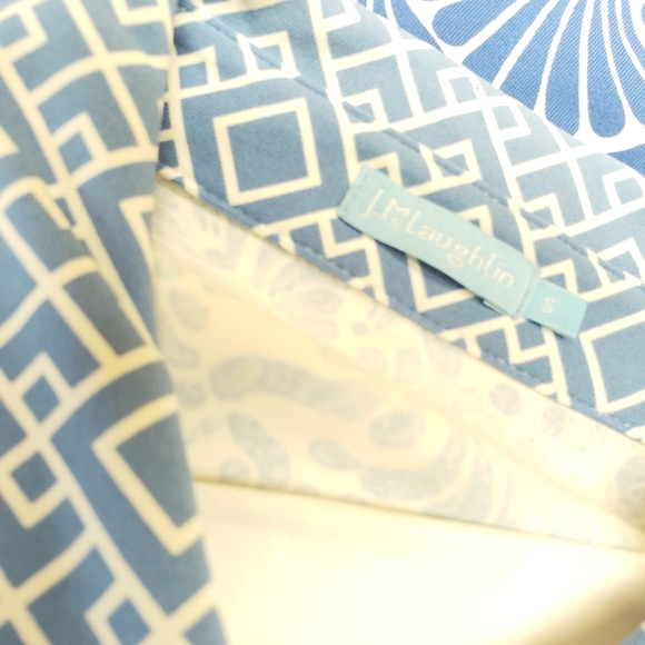 J. McLaughlin dress size small. Recently dry-cleaned. - Picture 5 of 8